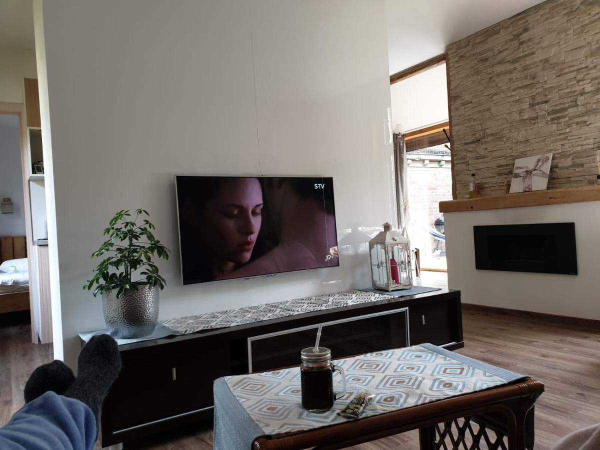 Holiday Apartment With Terrace Liepāja Exterior foto